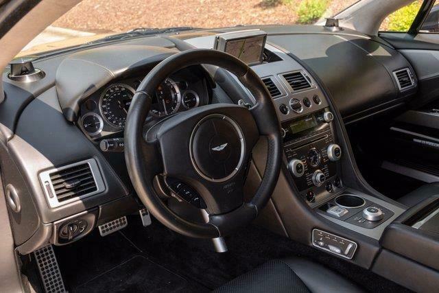 2011 Aston Martin Rapide Luxury