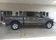 2019 Ram 1500 Classic SLT 61048 Miles Granite Crystal Metallic Clearcoat 4D Crew