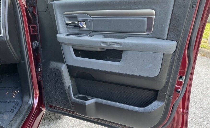 2019 Ram 1500 Classic Big Horn 61367 Miles Delmonico Red Pearlcoat 4D Crew Cab H