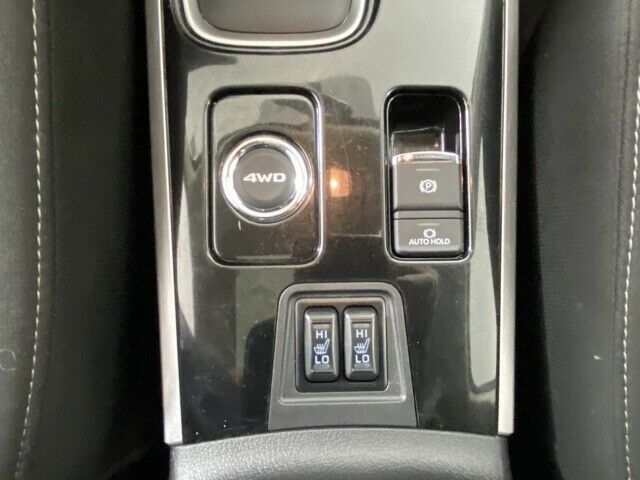 2019 Mitsubishi Outlander ES