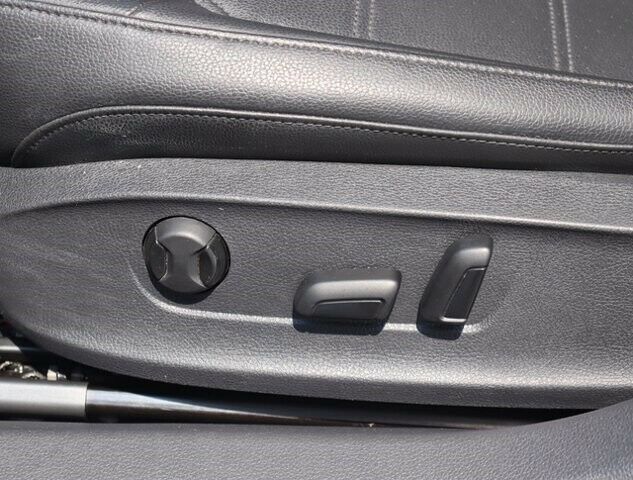 2014 Volkswagen Passat SE wSnrfNav