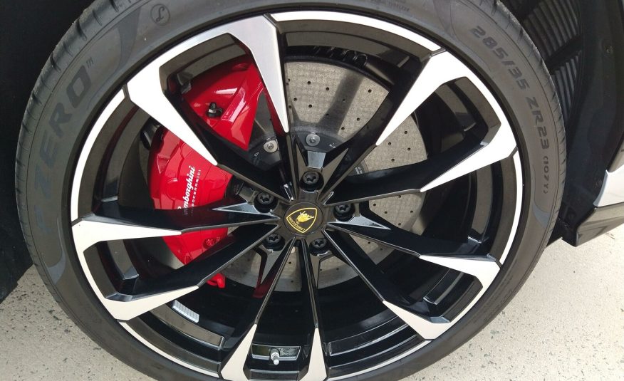 2020 Lamborghini Urus 4DR AWD