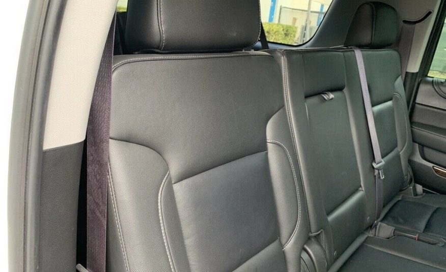 2017 Chevrolet Suburban LT 50741 Miles Iridescent Pearl Tricoat 4D Sport Utility