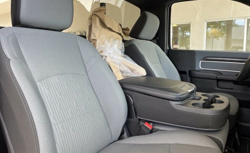 2022 Ram 5500HD Tradesman 716 Miles Cummins 6.7L I6 Turbodiesel Aisin 6-Speed