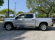 2020 Chevrolet Silverado 1500 Custom 49608 Miles Silver Ice Metallic 4D Crew Cab