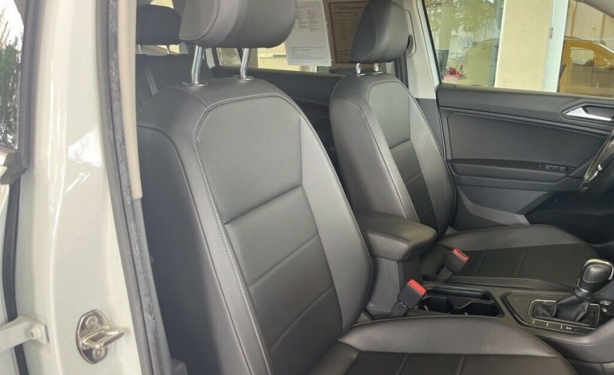 2019 Volkswagen Tiguan 2.0T SE 83586 Miles Pure White 4D Sport Utility 2.0L TSI