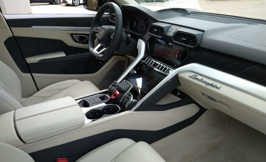 2020 Lamborghini Urus 4DR AWD