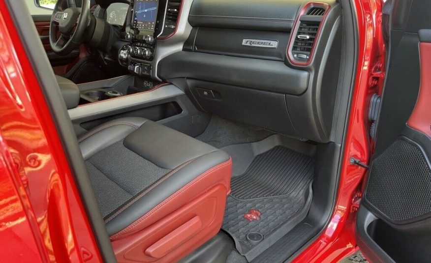 2021 Ram 1500 Rebel 9771 Miles Flame Red Clearcoat 4D Crew Cab HEMI 5.7L V8 Mult