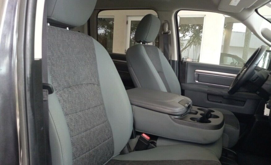 2019 Ram 1500 Classic SLT 61048 Miles Granite Crystal Metallic Clearcoat 4D Crew