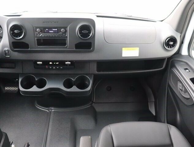 2021 Mercedes-Benz Sprinter 1500 Standard Roof