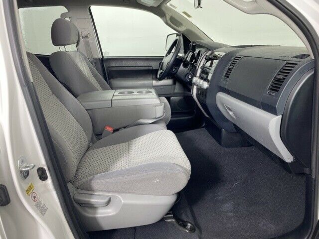 2013 Toyota Tundra Grade