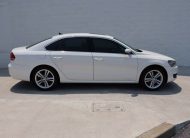 2014 Volkswagen Passat SE wSnrfNav