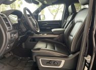 2021 Ram 1500 Laramie 16448 Miles Diamond Black Crystal Pearlcoat 4D Crew Cab HE