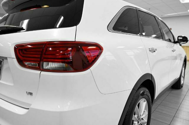 2020 Kia Sorento LX V6