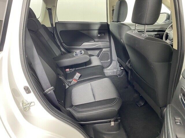 2019 Mitsubishi Outlander ES