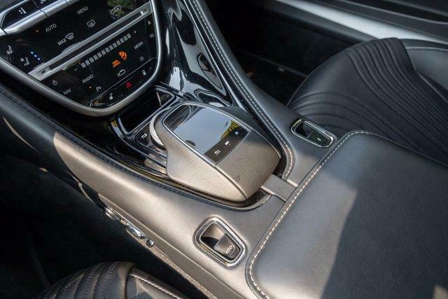 2020 Aston Martin DB11 2DR CPE VOLANTE