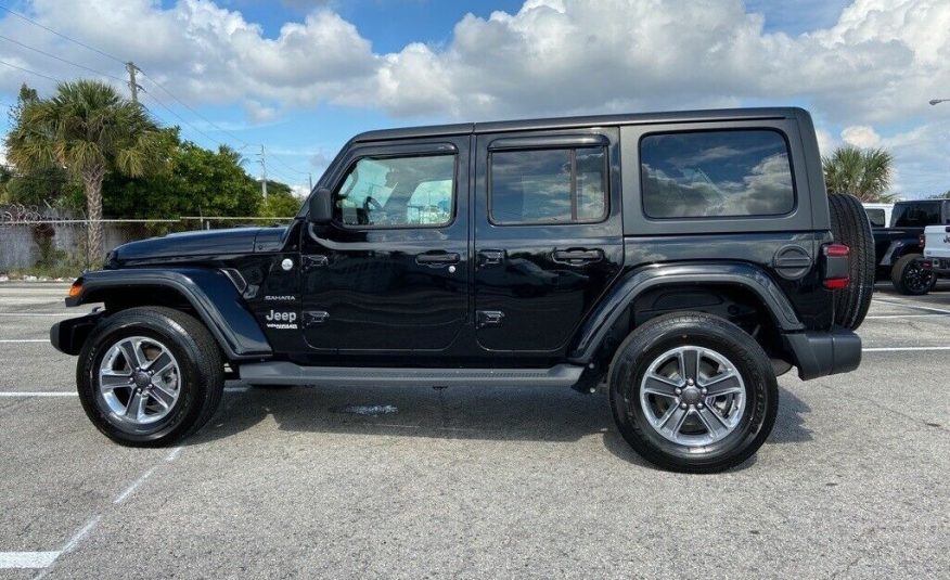 2018 Jeep Wrangler Unlimited Sahara 11445 Miles Black Clearcoat 4D Sport Utility