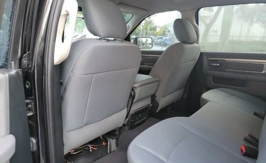 2017 Ram 1500 SLT 50273 Miles Brilliant Black Crystal Pearlcoat 4D Crew Cab HEMI