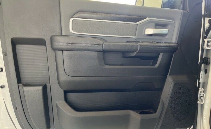 2022 Ram 5500HD Tradesman 716 Miles Cummins 6.7L I6 Turbodiesel Aisin 6-Speed