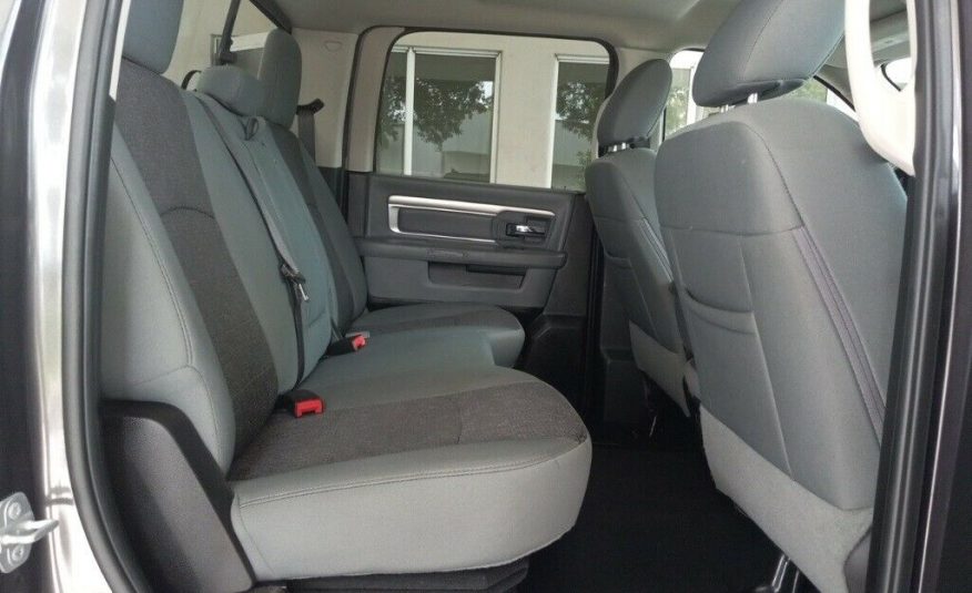 2019 Ram 1500 Classic SLT 61048 Miles Granite Crystal Metallic Clearcoat 4D Crew