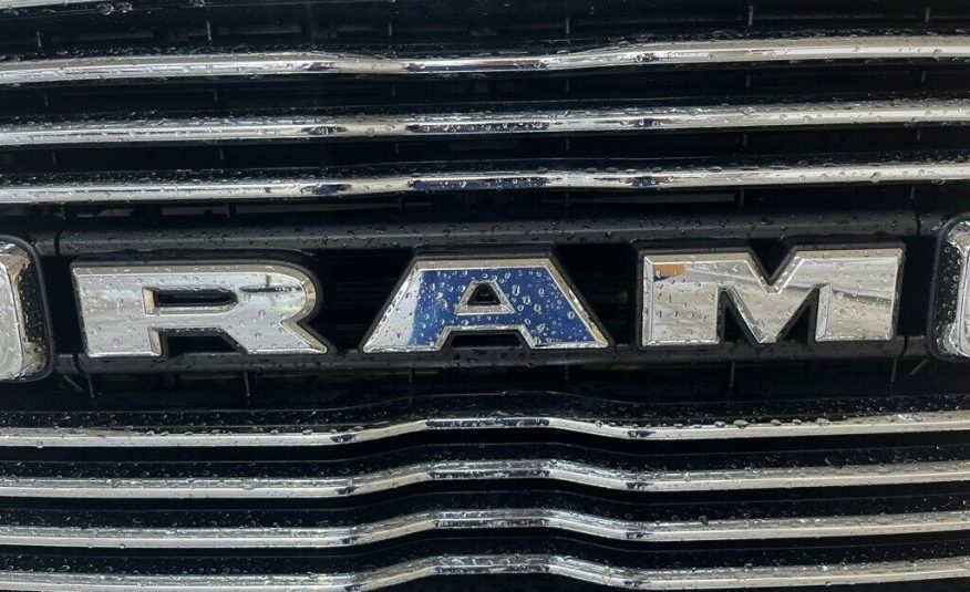 2021 Ram 2500 Laramie 6129 Miles Bright White Clearcoat 4D Crew Cab Cummins 6.7L