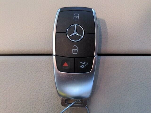 2020 Mercedes-Benz C-Class C 300