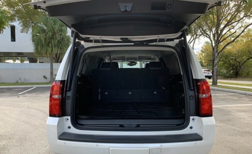 2017 Chevrolet Suburban LT 50741 Miles Iridescent Pearl Tricoat 4D Sport Utility