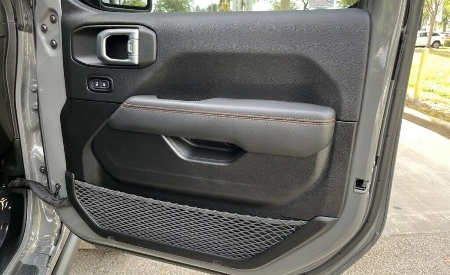2021 Jeep Gladiator Mojave 11358 Miles Sting-Gray Clearcoat 4D Crew Cab 3.6L V6