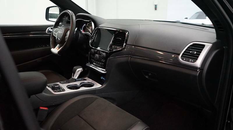 2020 Jeep Grand Cherokee SRT