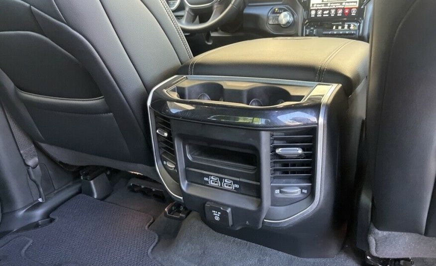 2021 Ram 1500 Laramie 17699 Miles Bright White Clearcoat 4D Crew Cab HEMI 5.7L V