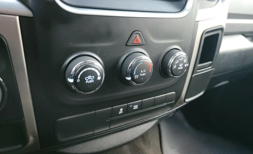 2017 Ram 1500 SLT 50273 Miles Brilliant Black Crystal Pearlcoat 4D Crew Cab HEMI