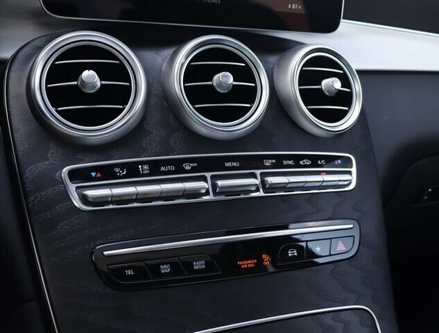 2021 Mercedes-Benz GLC GLC 300