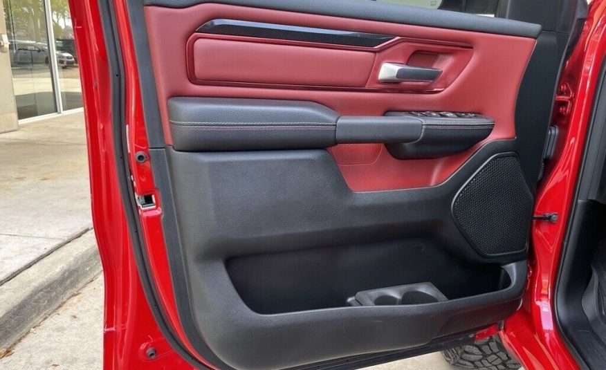 2021 Ram 1500 Rebel 9771 Miles Flame Red Clearcoat 4D Crew Cab HEMI 5.7L V8 Mult