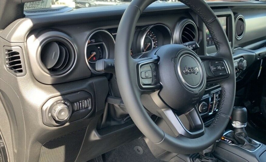 2022 Jeep Wrangler Unlimited Willys 24 Miles Black Clearcoat 4D Sport Utility 3.