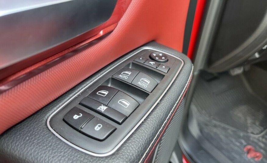 2021 Ram 1500 Rebel 9771 Miles Flame Red Clearcoat 4D Crew Cab HEMI 5.7L V8 Mult