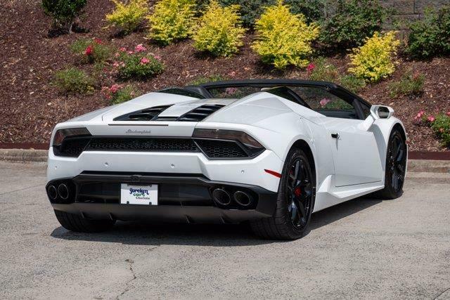 2017 Lamborghini Huracan 2DR CNV