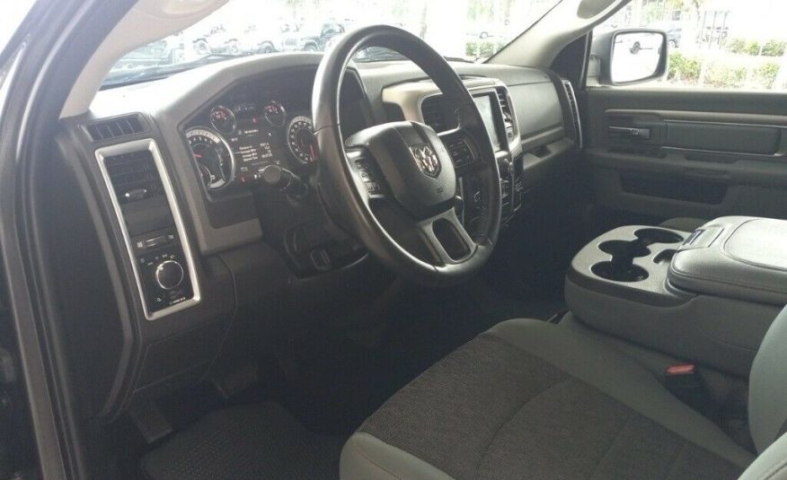 2019 Ram 1500 Classic SLT 61048 Miles Granite Crystal Metallic Clearcoat 4D Crew