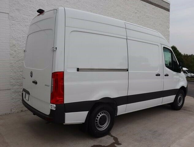 2021 Mercedes-Benz Sprinter 1500 Standard Roof