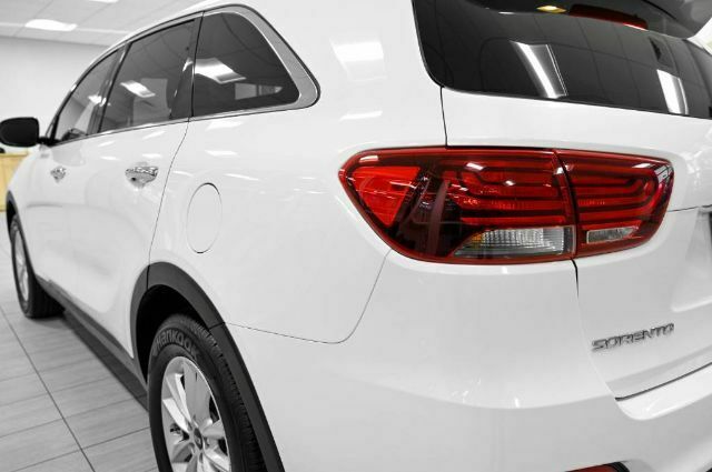 2020 Kia Sorento LX V6