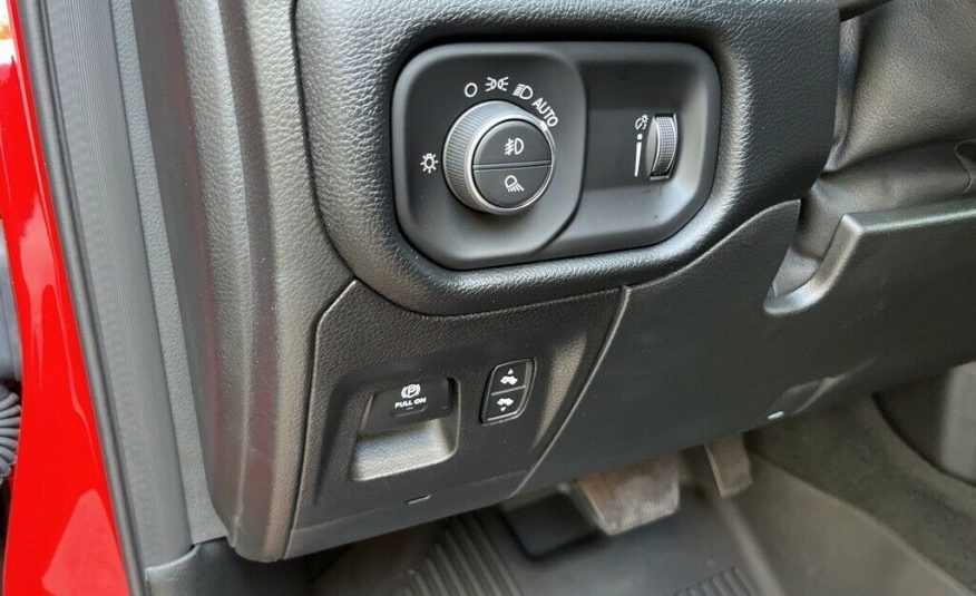 2021 Ram 1500 Rebel 9771 Miles Flame Red Clearcoat 4D Crew Cab HEMI 5.7L V8 Mult