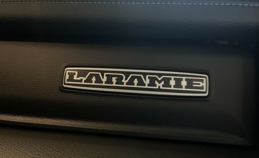 2021 Ram 2500 Laramie 6129 Miles Bright White Clearcoat 4D Crew Cab Cummins 6.7L