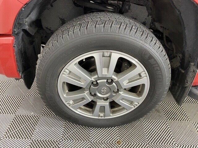 2014 Toyota Tundra Platinum