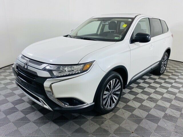 2019 Mitsubishi Outlander ES