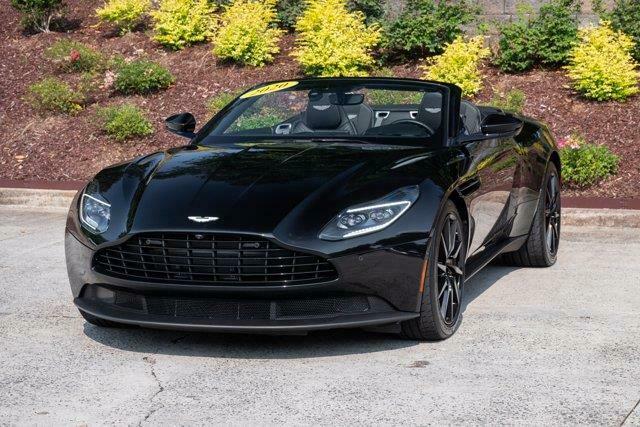 2020 Aston Martin DB11 2DR CPE VOLANTE