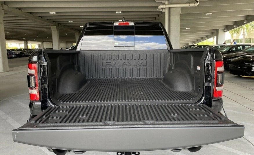 2022 Ram 1500 TRX 1039 Miles Diamond Black Crystal Pearlcoat 4D Crew Cab 6.2L Su