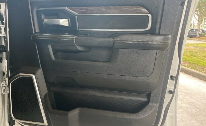 2021 Ram 2500 Laramie 5539 Miles Bright White Clearcoat 4D Crew Cab Cummins 6.7L