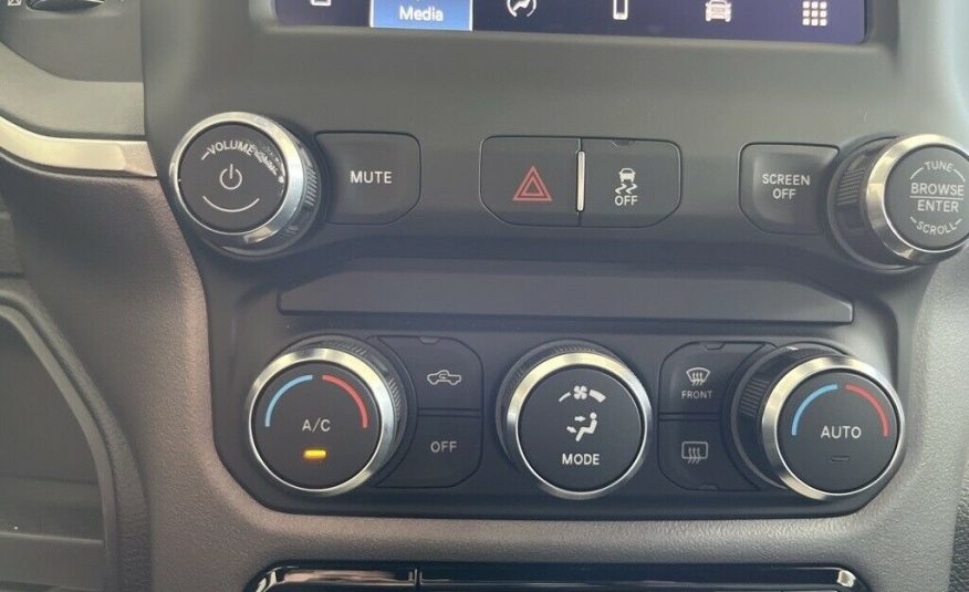 2022 Ram 5500HD Tradesman 716 Miles Cummins 6.7L I6 Turbodiesel Aisin 6-Speed