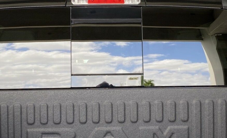 2022 Ram 1500 TRX 1039 Miles Diamond Black Crystal Pearlcoat 4D Crew Cab 6.2L Su