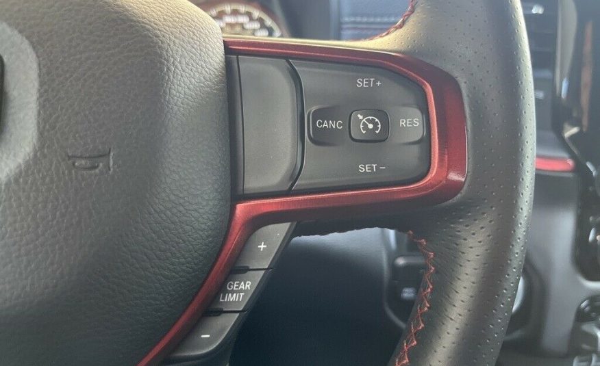 2021 Ram 1500 Rebel 9771 Miles Flame Red Clearcoat 4D Crew Cab HEMI 5.7L V8 Mult