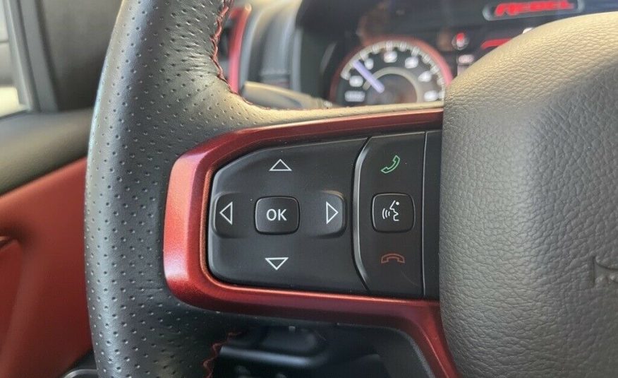 2021 Ram 1500 Rebel 9771 Miles Flame Red Clearcoat 4D Crew Cab HEMI 5.7L V8 Mult